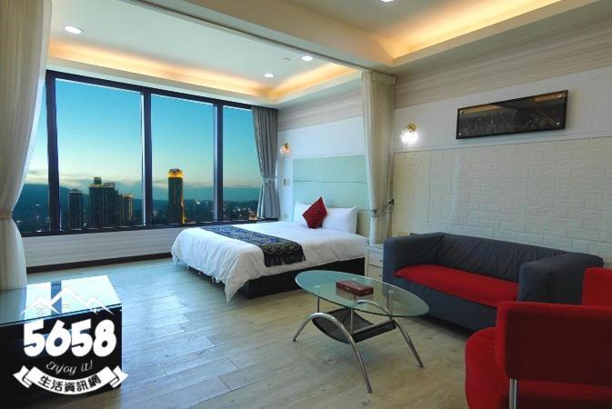 85 旅行 Ie Apartment เกาสง ภายนอก รูปภาพ